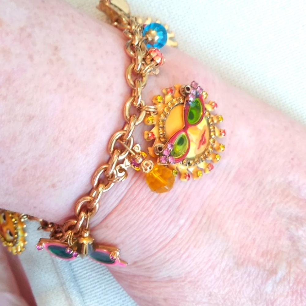 LATR2GO SUNNY DAYS BRACELET - Picture 13 of 13
